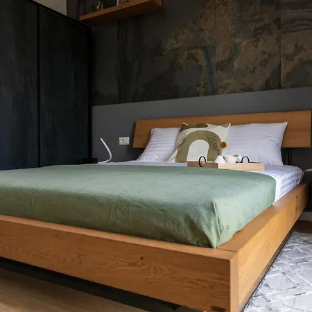 Tonic Union * Bucarest